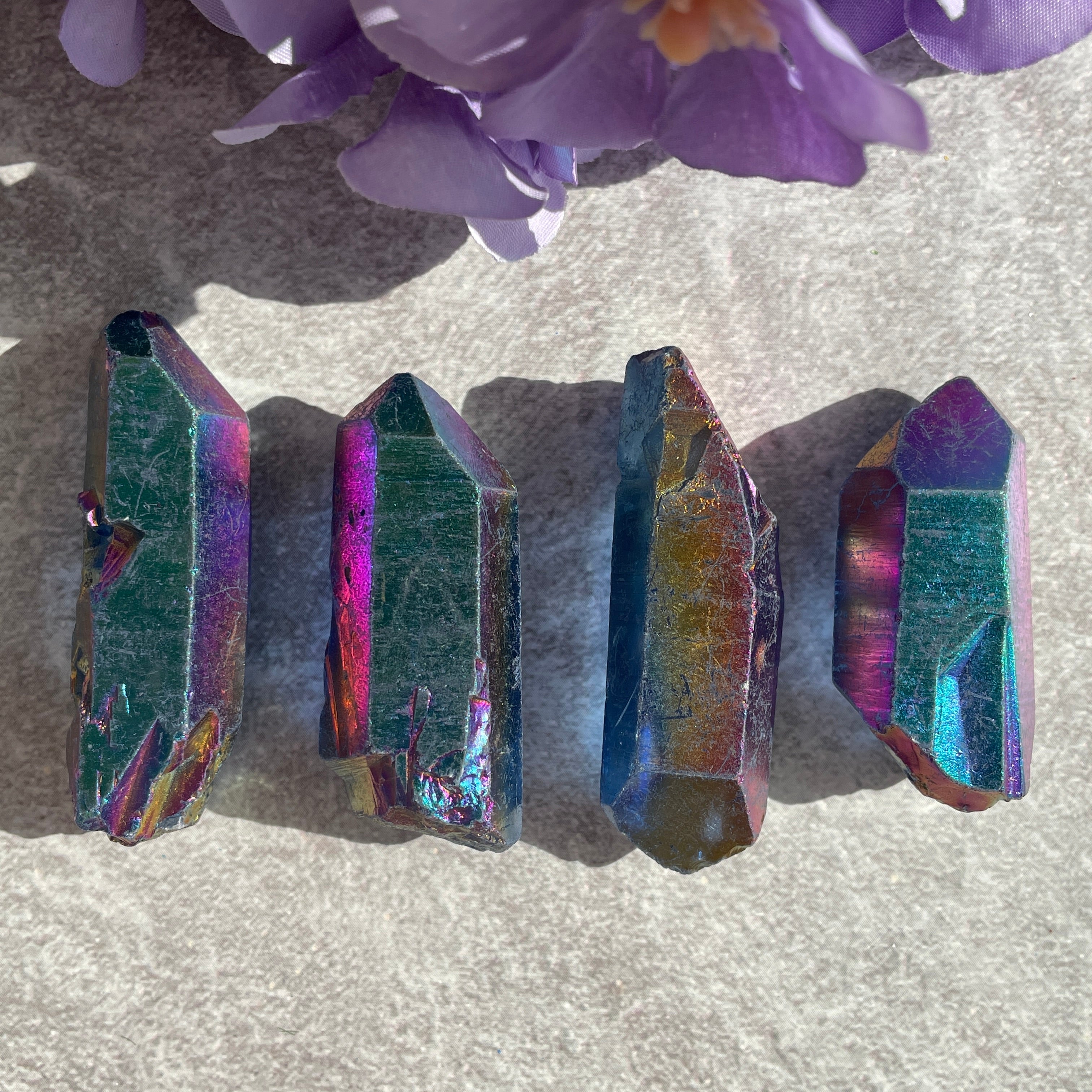 Rainbow Titanium - Aura Point - 1pc Rainbow Titanium - Aura Point - 1pc